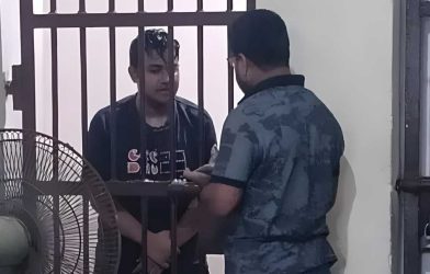 বুয়েটে হিন্দু শিক্ষার্থীর বিরুদ্ধে সহপাঠীকে ধর্ষণ ও Reddit-এ মুসলিম নারীদের নিয়ে অশালীন মন্তব্যের অভিযোগ